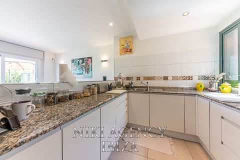 Villa a Cala Tarida, Ibiza, Cala Tarida - € 795.000 | Ref: CVE074 - foto 17